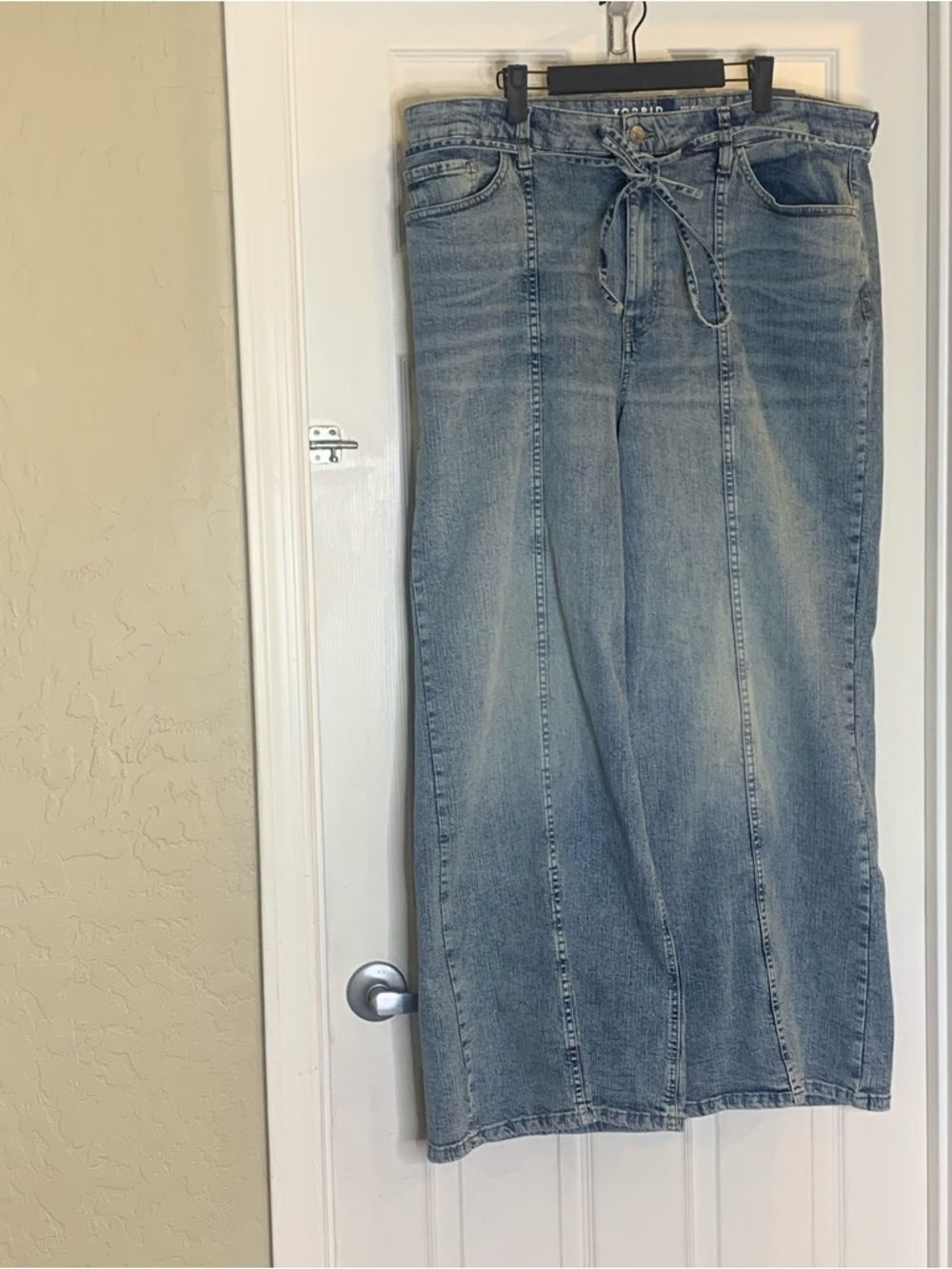Torrid High Rise Baggy Wide Leg Tie Belt Jean Stretch + Rigid Size 20R - Picture 3 of 13